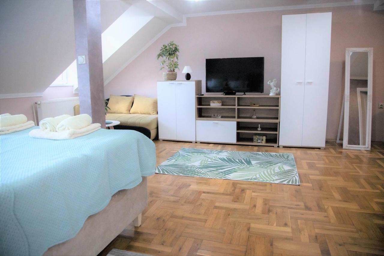Garden Apartment Subotica Bagian luar foto